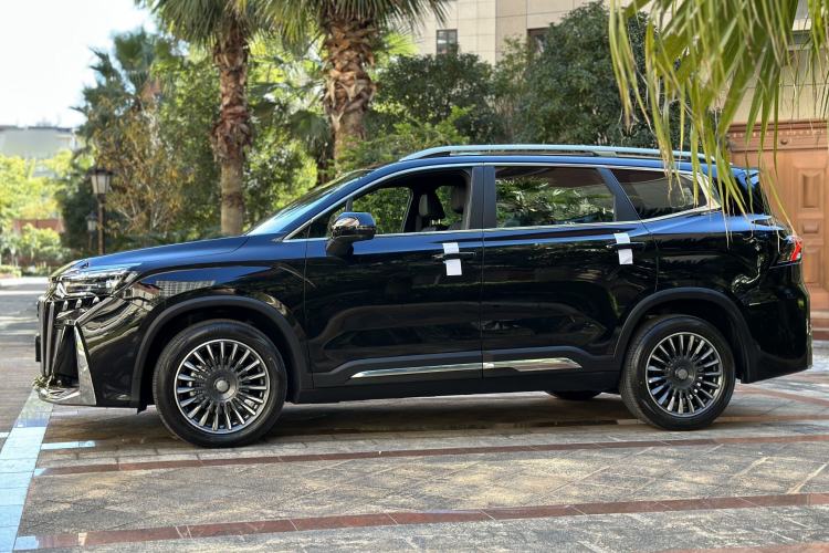 Used Geely Auto Haoyue L 2025 2.0T DCT Luxury Edition Exterior 3