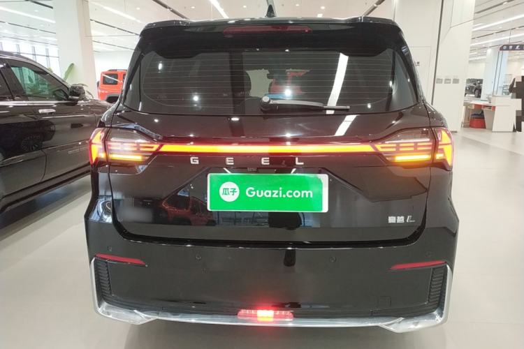 Used Geely Auto Haoyue L 2025 2.0T DCT Luxury Edition Exterior 4