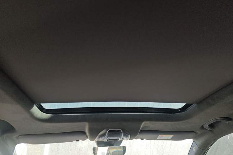 Used Geely Auto Haoyue L 2025 2.0T DCT Luxury Edition Headliner