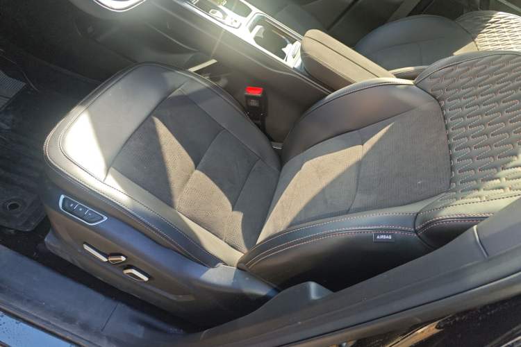 Used Geely Auto Haoyue L 2025 2.0T DCT Luxury Edition Left Front Seat