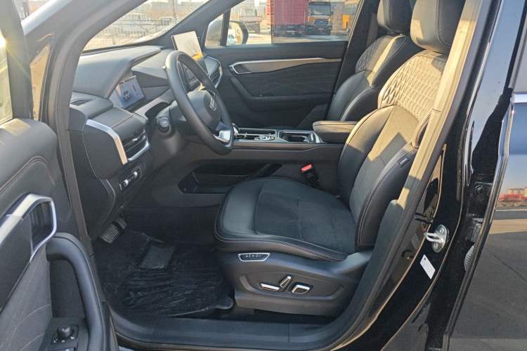 Used Geely Auto Haoyue L 2025 2.0T DCT Luxury Edition Left Front Seat
