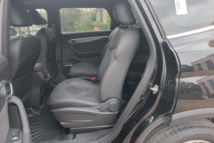 Used Geely Auto Haoyue L 2025 2.0T DCT Luxury Edition Left Rear Seat