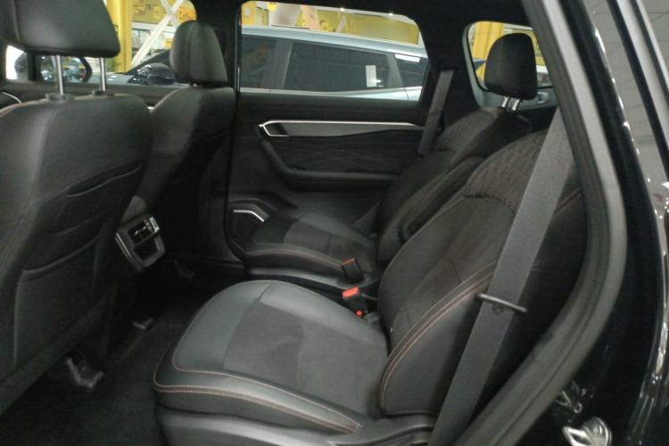 Used Geely Auto Haoyue L 2025 2.0T DCT Luxury Edition Left Rear Seat