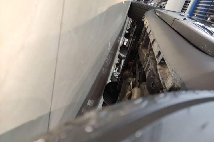 Used Geely Auto Haoyue L 2025 2.0T DCT Luxury Edition Left Side Sill