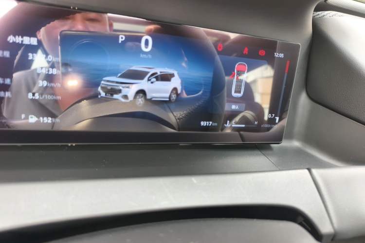 Used Geely Auto Haoyue L 2025 2.0T DCT Luxury Edition Odometer Close Up