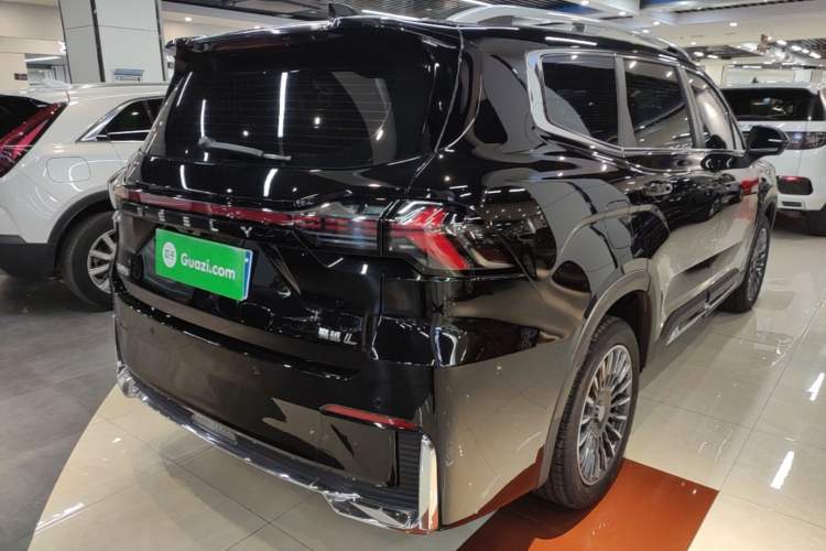 Used Geely Auto Haoyue L 2025 2.0T DCT Luxury Edition Rear Right 45 Deg