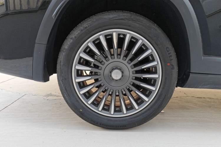 Used Geely Auto Haoyue L 2025 2.0T DCT Luxury Edition Right Rear Wheel Hub