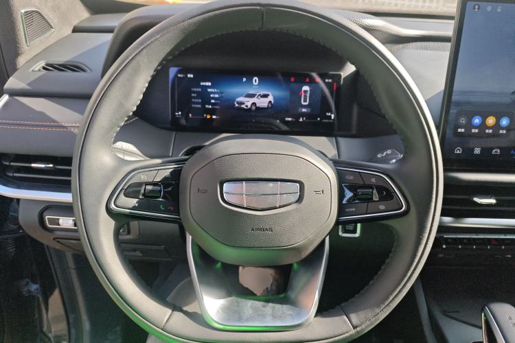 Used Geely Auto Haoyue L 2025 2.0T DCT Luxury Edition Steering Wheel