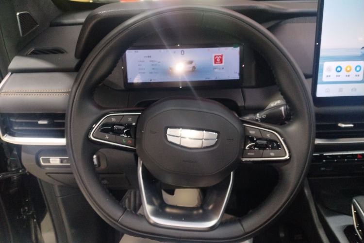 Used Geely Auto Haoyue L 2025 2.0T DCT Luxury Edition Steering Wheel