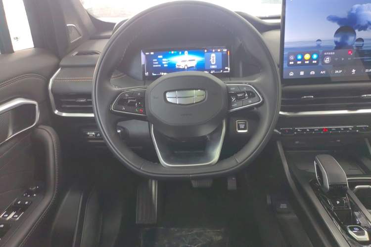 Used Geely Auto Haoyue L 2025 2.0T DCT Luxury Edition Steering Wheel