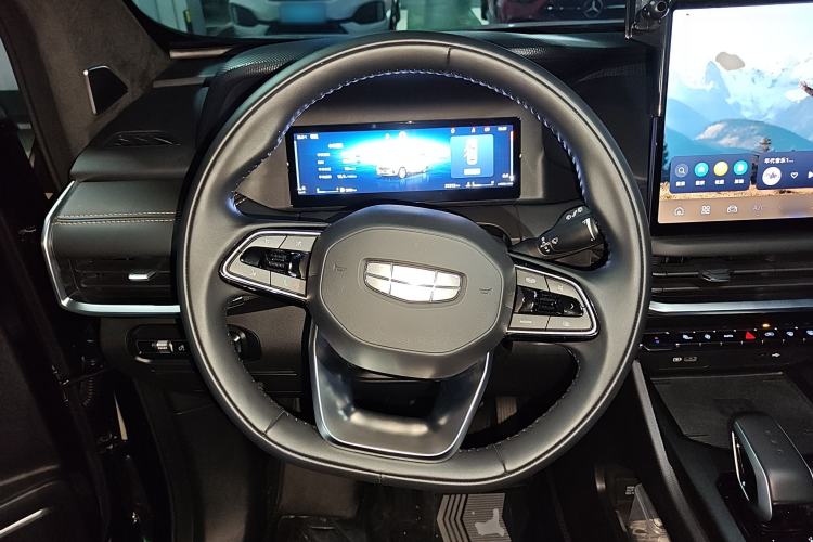 Used Geely Auto Haoyue L 2025 2.0T DCT Luxury Edition Steering Wheel