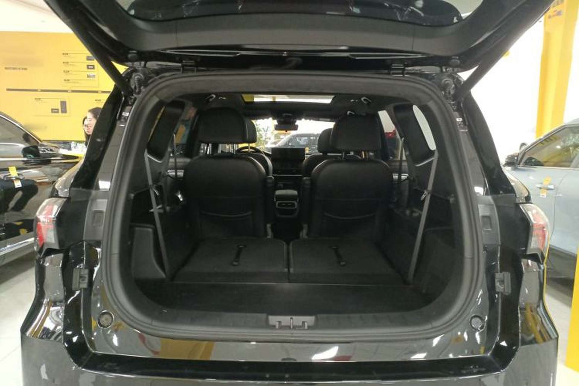 Used Geely Auto Haoyue L 2025 2.0T DCT Luxury Edition Trunk
