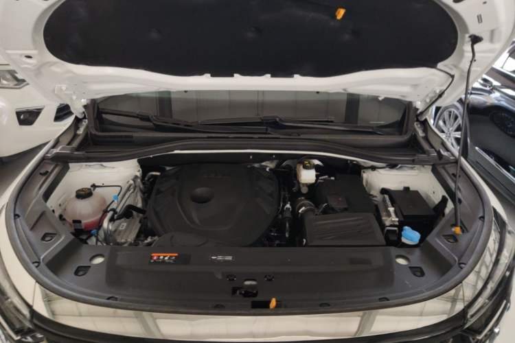 Used Geely Auto Haoyue L 2025 2.0T DCT Luxury Edition Engine Bay