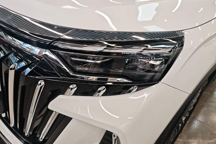 Used Geely Auto Haoyue L 2025 2.0T DCT Luxury Edition Left Front Headlight