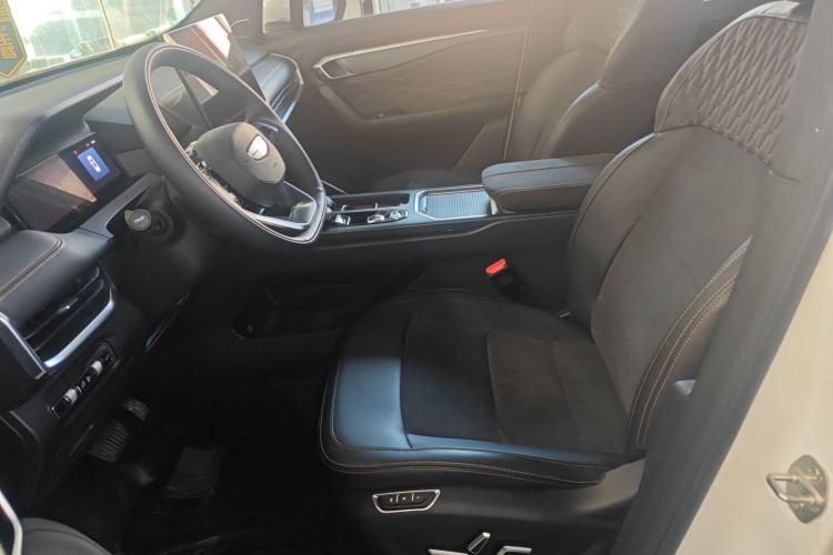 Used Geely Auto Haoyue L 2025 2.0T DCT Luxury Edition Left Front Seat