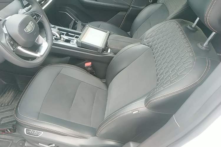 Used Geely Auto Haoyue L 2025 2.0T DCT Luxury Edition Left Front Seat