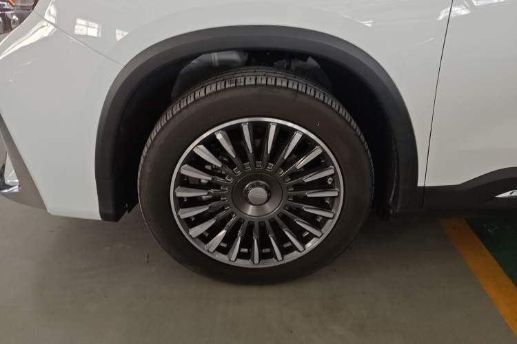 Used Geely Auto Haoyue L 2025 2.0T DCT Luxury Edition Left Front Wheel Hub