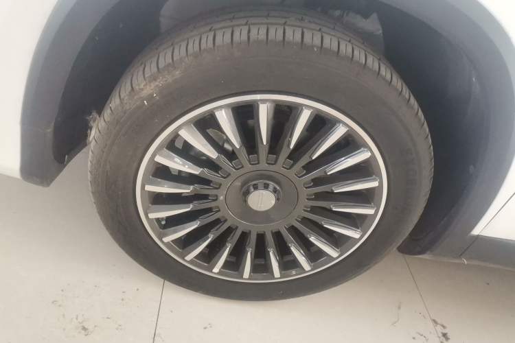 Used Geely Auto Haoyue L 2025 2.0T DCT Luxury Edition Left Front Wheel Hub