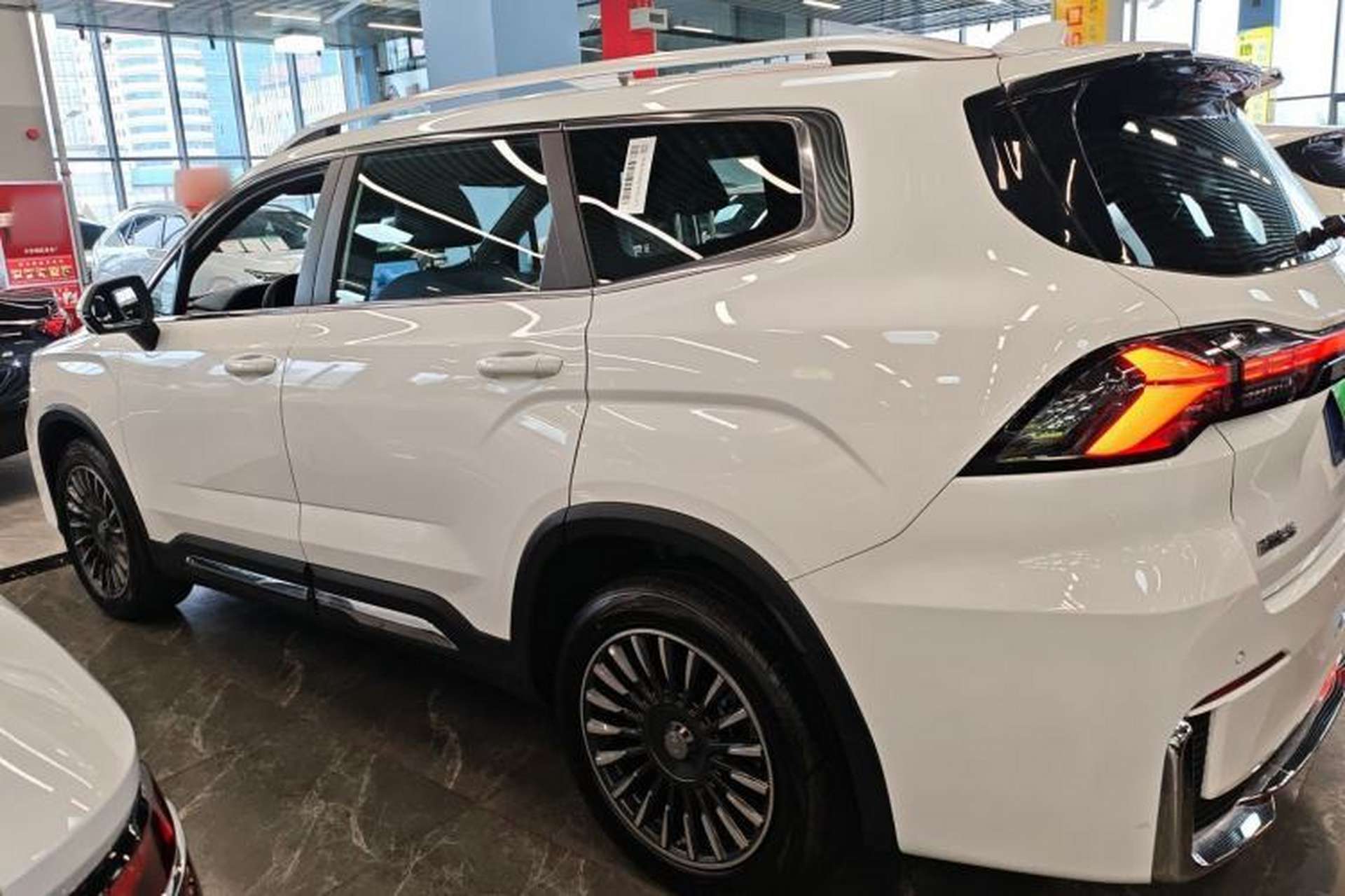 Used Geely Auto Haoyue L 2025 2.0T DCT Luxury Edition Left Side