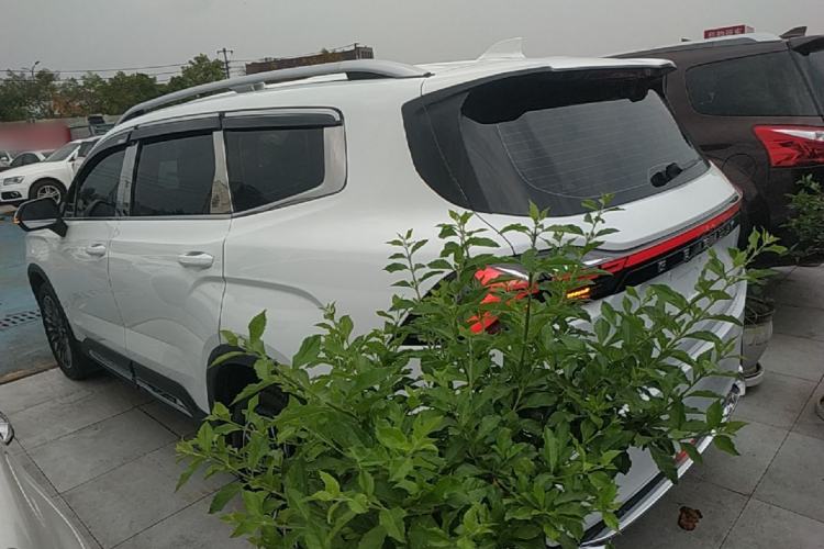 Used Geely Auto Haoyue L 2025 2.0T DCT Luxury Edition Rear Left 45 Deg