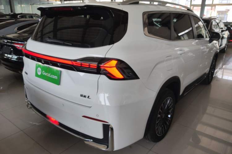 Used Geely Auto Haoyue L 2025 2.0T DCT Luxury Edition Rear Right 45 Deg