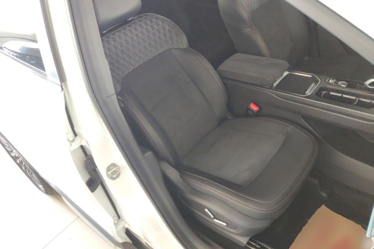 Used Geely Auto Haoyue L 2025 2.0T DCT Luxury Edition Right Front Seat