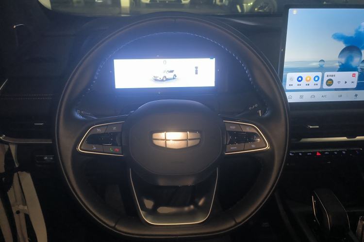 Used Geely Auto Haoyue L 2025 2.0T DCT Luxury Edition Steering Wheel