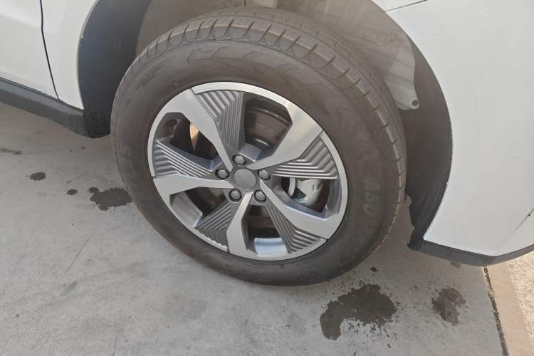 Used Geely Auto Haoyue PRO 2024 1.5T DCT Zongheng+ Right Front Wheel Hub