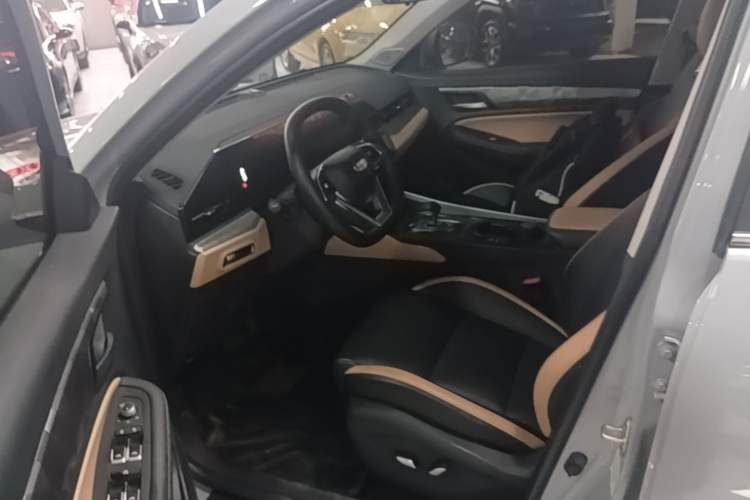 Used Geely Auto Haoyue PRO 2024 1.5T DCT Zongheng+ Driver Seat