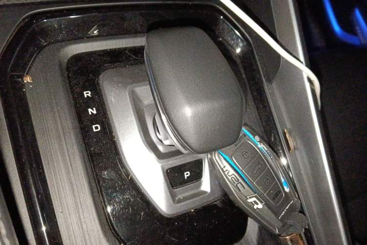 Used Geely Auto Haoyue PRO 2024 1.5T DCT Zongheng+ Gear Lever