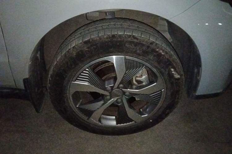Used Geely Auto Haoyue PRO 2024 1.5T DCT Zongheng+ Right Front Wheel Hub