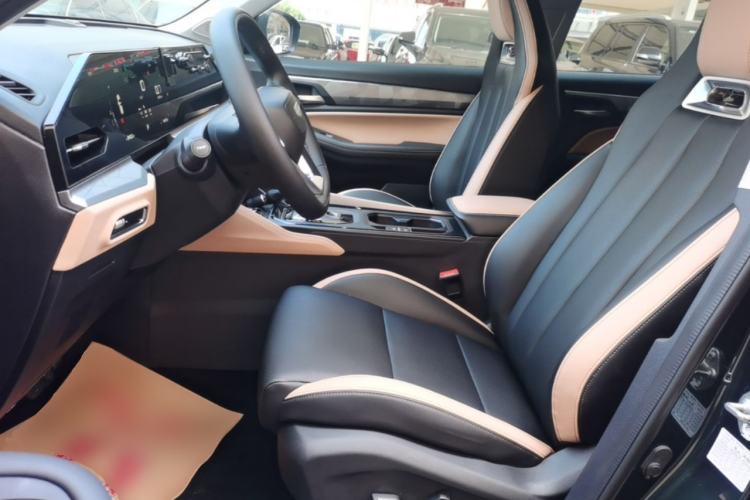 Used Geely Auto Haoyue PRO 2024 1.5T DCT Zongheng+ Left Front Seat