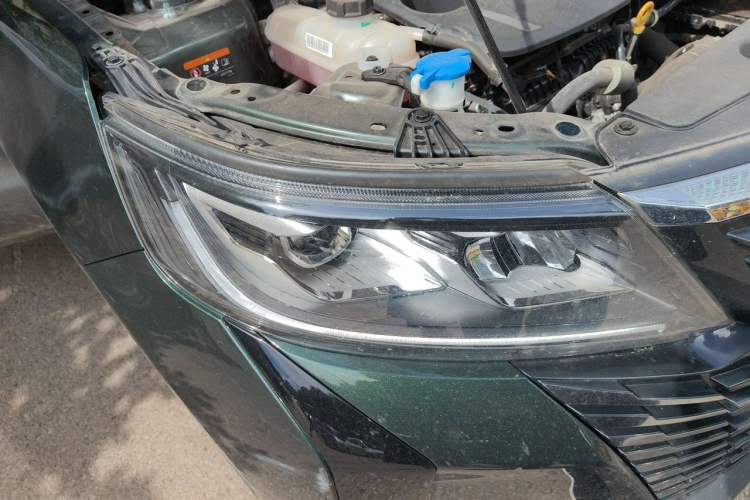 Used Geely Auto Haoyue PRO 2024 1.5T DCT Zongheng+ Right Front Headlight