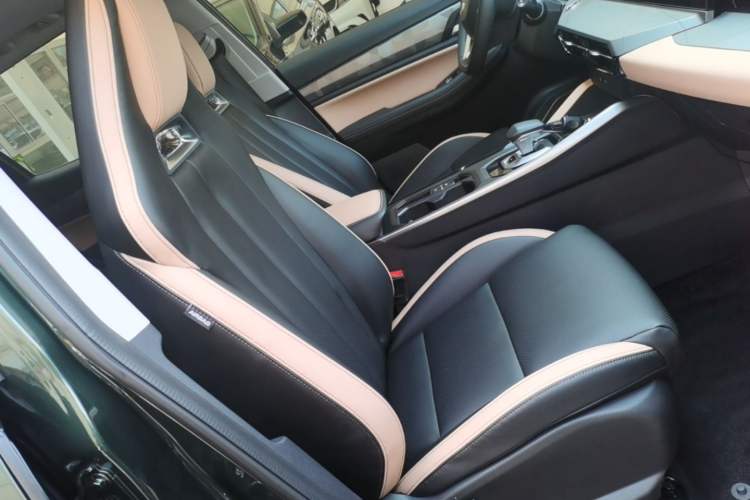 Used Geely Auto Haoyue PRO 2024 1.5T DCT Zongheng+ Right Front Seat