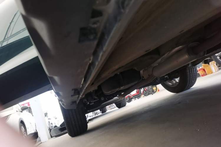 Used Geely Auto Haoyue PRO 2024 1.5T DCT Zongheng+ Right Side Sill