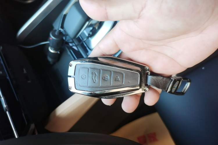 Used Geely Auto Haoyue PRO 2024 1.5T DCT Zongheng+ Vehicle Key