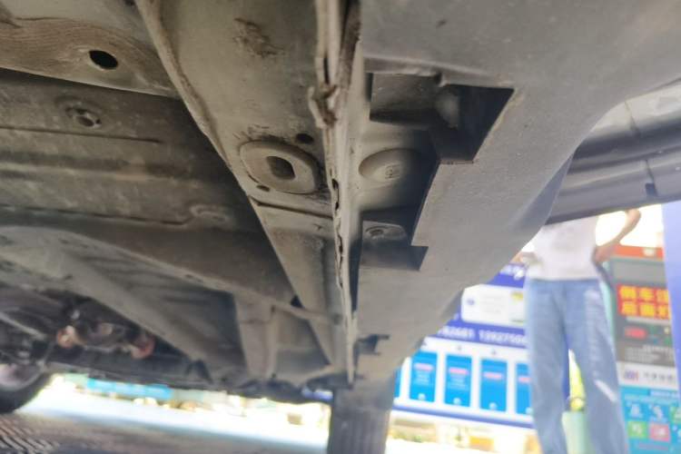 Used Geely Auto Haoyue PRO 2024 1.5T DCT Zongheng+ Chassis Rear Right