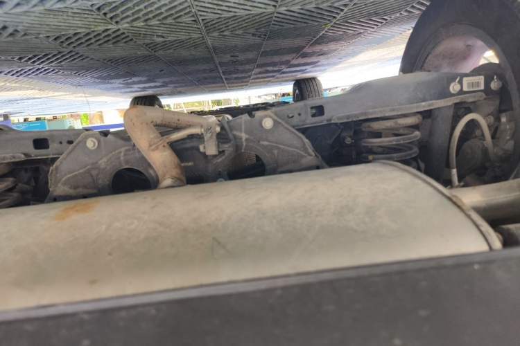 Used Geely Auto Haoyue PRO 2024 1.5T DCT Zongheng+ Chassis Rear