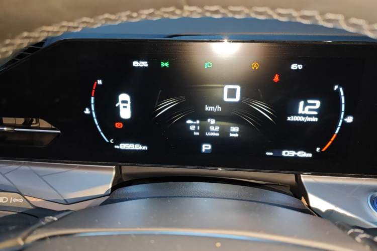 Used Geely Auto Haoyue PRO 2024 1.5T DCT Zongheng+ Instrument Cluster