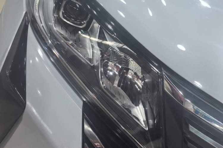 Used Geely Auto Haoyue PRO 2024 1.5T DCT Zongheng+ Left Front Headlight