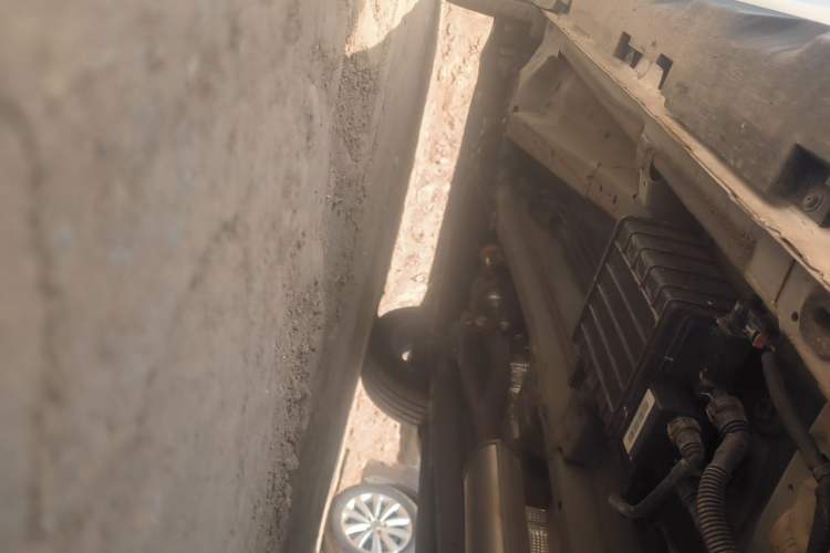 Used Geely Auto Haoyue PRO 2024 1.5T DCT Zongheng+ Chassis Rear Left