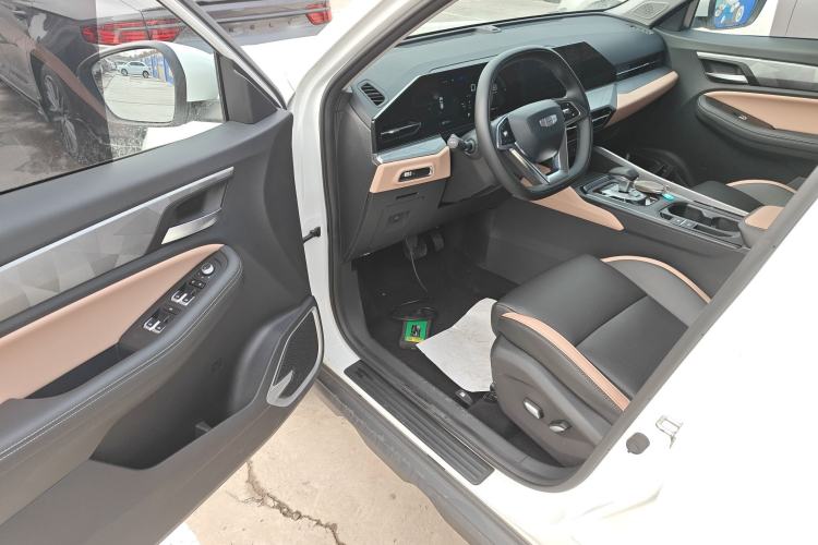 Used Geely Auto Haoyue PRO 2024 1.5T DCT Zongheng+ Driver Seat