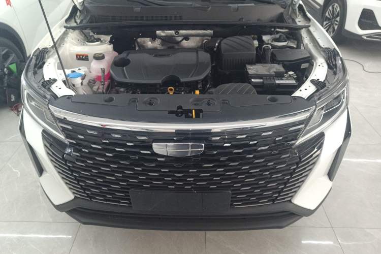 Used Geely Auto Haoyue PRO 2024 1.5T DCT Crosswise Edition Engine Bay