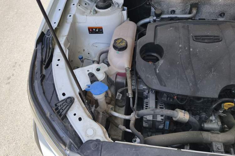 Used Geely Auto Haoyue PRO 2024 1.5T DCT Zongheng+ Engine Bay Right