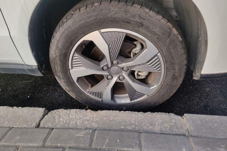 Used Geely Auto Haoyue PRO 2024 1.5T DCT Zongheng+ Exterior 4