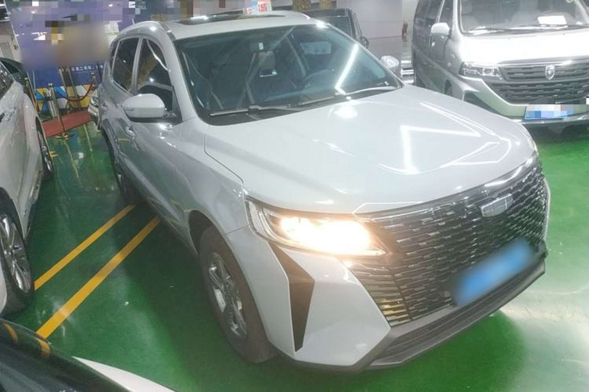 Used Geely Auto Haoyue PRO 2024 1.5T DCT Crosswise Edition Front Right 45 Deg