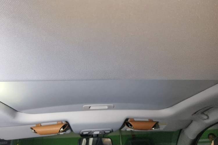 Used Geely Auto Haoyue PRO 2024 1.5T DCT Zongheng+ Headliner