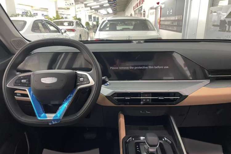 Used Geely Auto Haoyue PRO 2024 1.5T DCT Ultimate Edition Interior 1