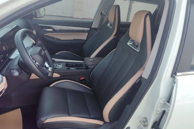 Used Geely Auto Haoyue PRO 2024 1.5T DCT Zongheng+ Interior 1