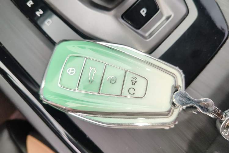 Used Geely Auto Haoyue PRO 2024 1.5T DCT Zongheng+ Interior 1